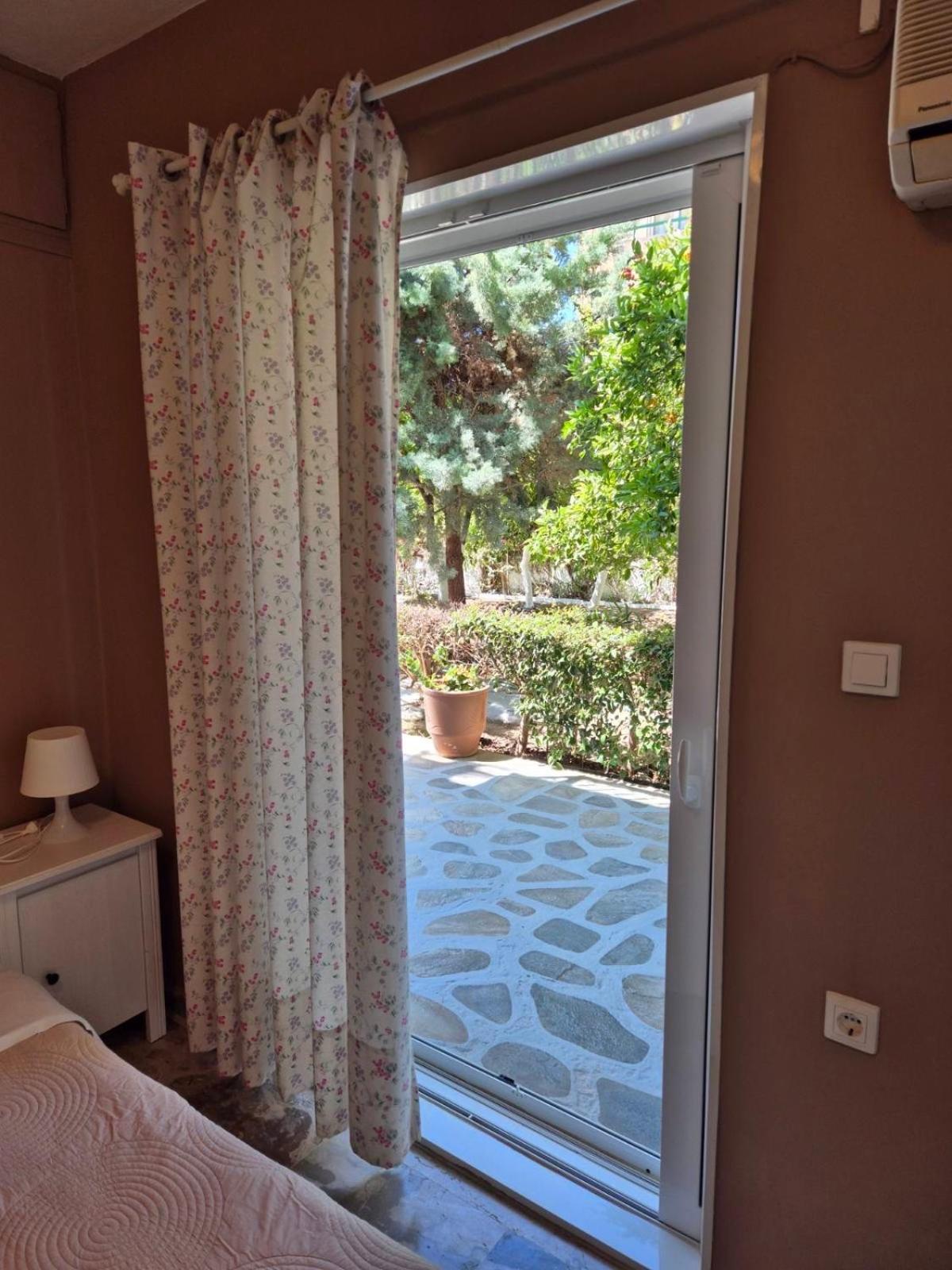 Drossinos Studios Poros Town Exterior foto